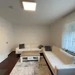 Bodensee Appartement Ganze Ferienwohnung In Friedrichshafen 4-Zimmer